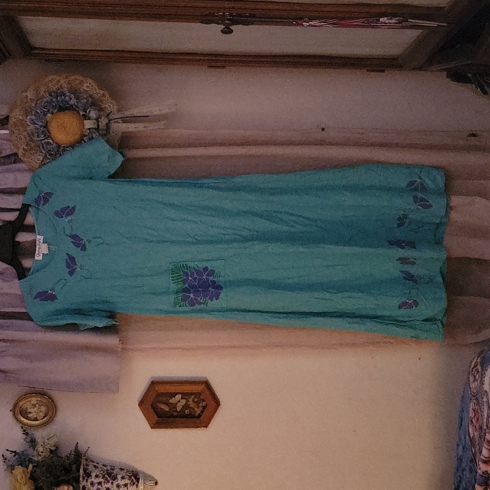 Vintage oversized Hawaiian dress